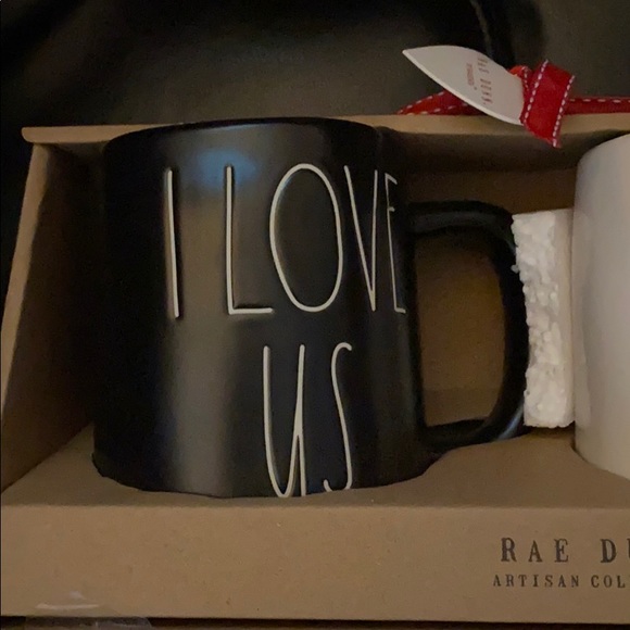 LAST 1 ! NEW Rae Dunn “I Love Us” mug set - Picture 5 of 7